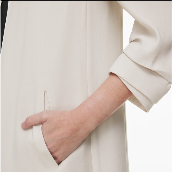 Power Robe - Picture 2 of 7